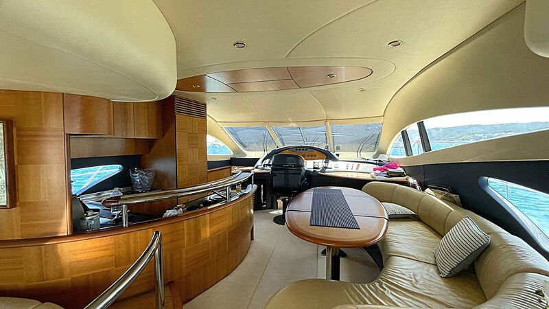 AZIMUT 62